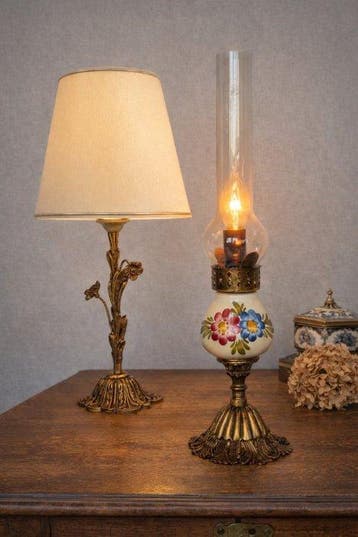Buffet tafellamp (2) - Messing, Keramiek, Glas, Textiel -