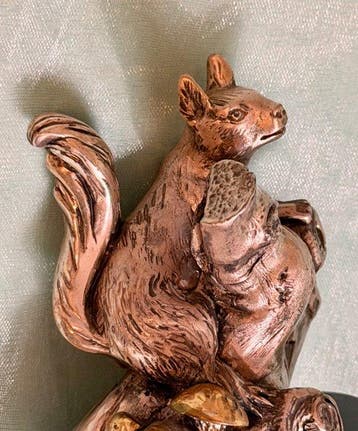 Romar - Beeldje - Highly Detailed SQUIRREL on Branch - 925
