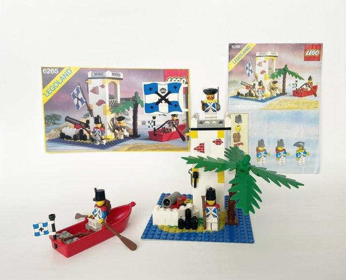 Lego Set - Pirates - 4 vintage Pirates sets, Enfants & Bébés, Jouets | Duplo & Lego