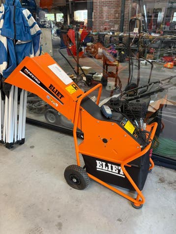 Eliet hakselaar, Zakelijke goederen, Ophalen, Hakselaar