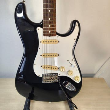 Fender - Stratocaster - - Guitare électrique - Japon