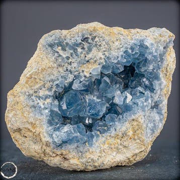 Natuurlijke celestietdruse uit Madagaskar – Hemelse