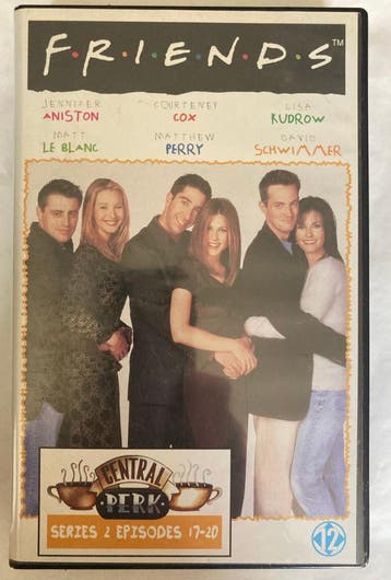 FRIENDS SERIES SERIES 2 EPISODE 17 - 20 (VHS), Gebruikt