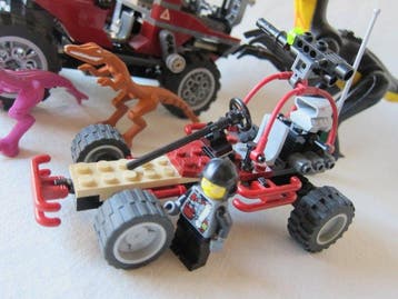 Lego Set - Dino 2010 - lego sets 7474 Urban Avenger vs., Nieuw