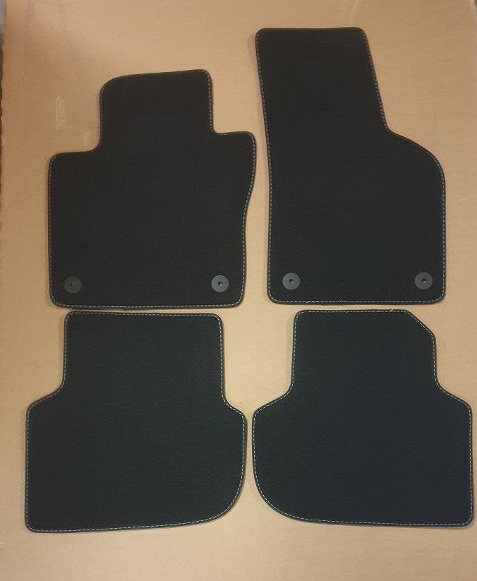 Mattenset VW Jetta 2011-2018 Automatten OEM (Accessoires), Auto diversen, Automatten, Nieuw, Verzenden