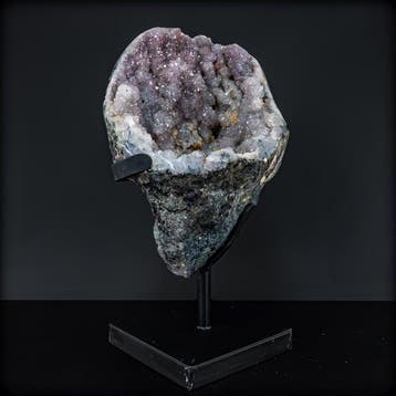 Natuurlijke roze amethist-kwarts druse, wonder van de natuur