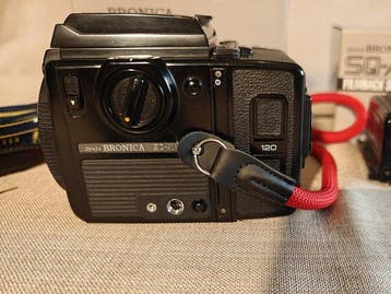 Bronica SQ-Ai with extras Appareil photo 120/moyen format