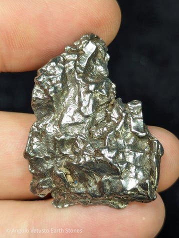 Campo del Cielo meteorite Bright Specimen – 23 g –