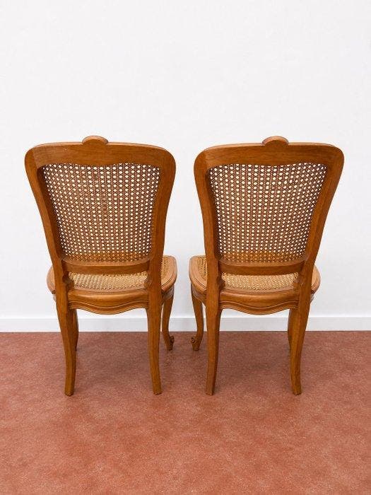 Stoel (2) - Walnoot, cannage - jaren van de Louis XV-stijl, Antiek en Kunst, Curiosa en Brocante
