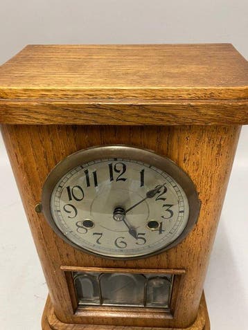 Tafel/bureauklokken - Houten tafelklok met slagwerk -, Antiek en Kunst