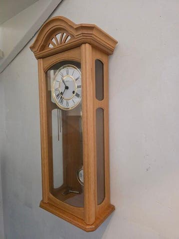 Kabinet klok Geïnspireerd door de Art Deco stijl Glas, Hout,, Antiek en Kunst