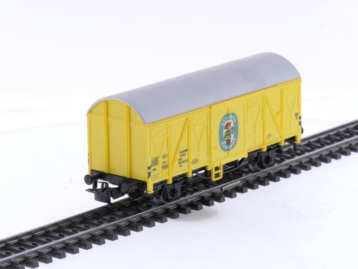 Schaal H0 Märklin 4414 gesloten goederenwagon Ecuador Ba.., Hobby & Loisirs créatifs, Trains miniatures | HO, Wagon, Enlèvement ou Envoi