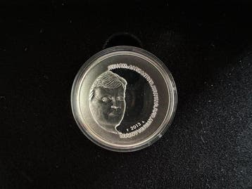 Nederland. 5 Euro 2013 Het Vredespaleis vijfje - Eerste