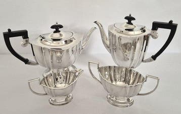 EPNS - Koffie- en theeservies (4) - model Chippendale -
