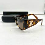 Chanel - 01458 91235 - Lunettes de soleil, Handtassen en Accessoires, Zonnebrillen en Brillen | Dames, Nieuw