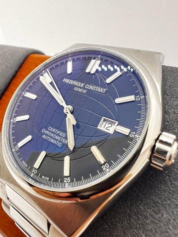 Frédérique Constant - Highlife COSC Automatic -