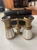 Observation binoculars - Stara lornetka operowa z mosidzu -, Verzamelen