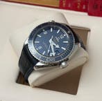 Omega - Seamaster Planet Ocean 600M - 215.33.44.21.03.001 -