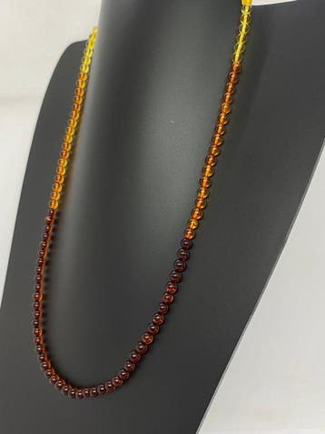 Regenboog-ombré glans • Elegante natuurlijke Baltische