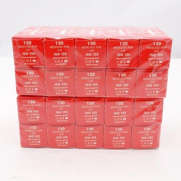 Harman Kleurenfilm Red 125 ASA / 120 Spoel ( 20 stuks)