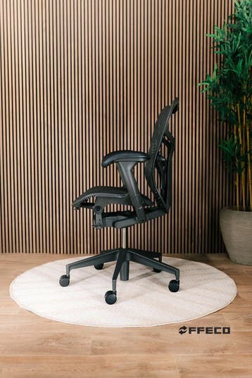 Herman Miller Mirra 2 Graphite - Refurbished - Als Nieuw, Verzenden, Zo goed als nieuw, Zwart, Bureaustoel