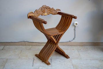 Klapstoel - Savonarola - Hout - Armleuningen, ronde knop