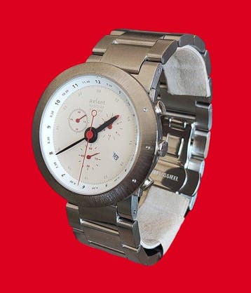 Axcent Mantorp - Design by Summer - Montre chronographe UFO