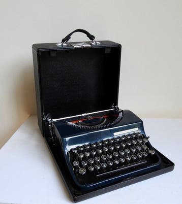 Aldo Magnelli - Olivetti, M1 Invicta - in koffer -