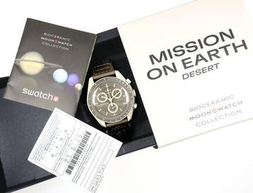 Omega x Swatch - Mission on Earth (Desert) - Sans prix de, Handtassen en Accessoires, Nieuw