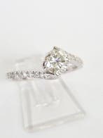 Bague de fiançailles - 18 carats Or blanc - 0.88ct. tw., Bijoux, Sacs & Beauté, Bijoux anciens