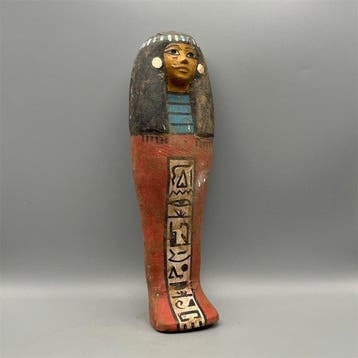 Replica van het oude Egyptische Grote houten vrouwelijke