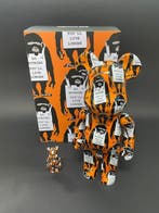 Medicom Toy - Be@rbrick 400% & 100% Banksy MONKEY SIGN, Antiek en Kunst, Kunst | Schilderijen | Modern