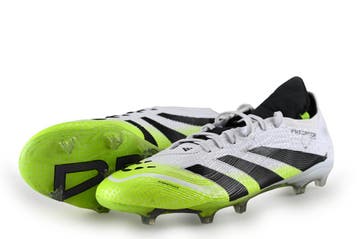 Adidas Voetbalschoenen in maat 45 Wit, Kleding | Heren, Verzenden, Wit, Adidas, Gedragen