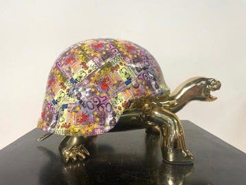 Van Apple - The Golden Peace Turtle - €500,-