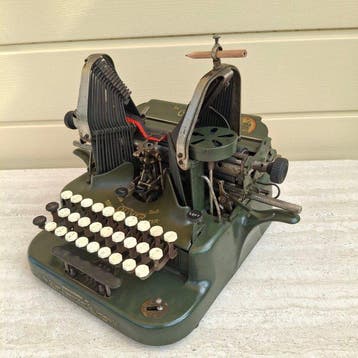 Oliver No. 5 - Machine à écrire - 1900-1910