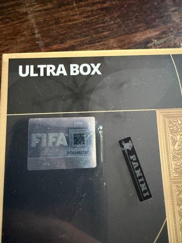 Panini - 1 Box - Official Football Trading Cards Ultra Box, Collections
