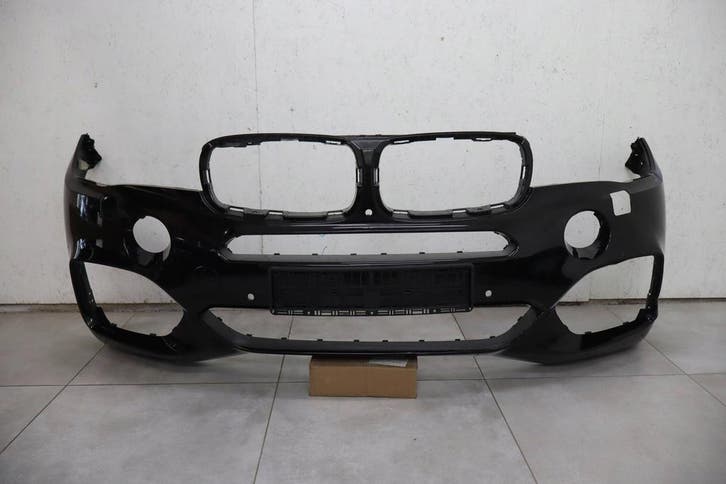 voorbumper BMW X5 F15 M-pakket 8054014, Autos : Pièces & Accessoires, Carrosserie & Tôlerie, Envoi