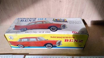 Ichiko - Blikken speelgoed - Mercedes Benz 230S, Boxed -