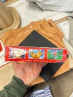 Pokémon - 1 Booster box - Pokémon Card 151 - Scarlet &, Hobby en Vrije tijd, Nieuw