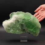 Grote 2,8 kg - groene suikerfluoriet op kwarts, Esthetiek