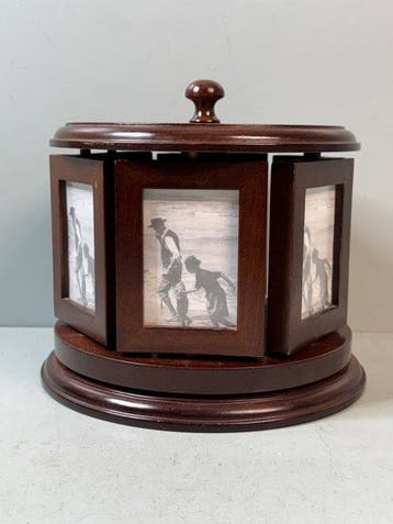 Fotolijst- Elegante Houten Draaiende Fotolijst: De Perfecte, Antiek en Kunst