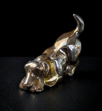 sculptuur, Bassotto segugio - 9 cm - Bedekt met zilver -