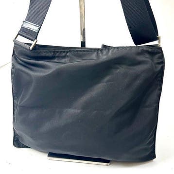 Prada - Sac à bandoulière, Handtassen en Accessoires, Nieuw