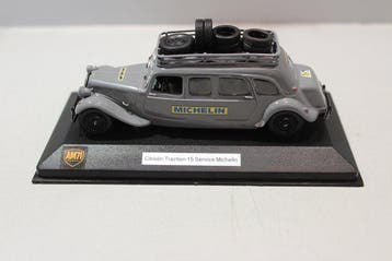 AM.71 1:43 - Modelauto - Citroën Traction service Michelin