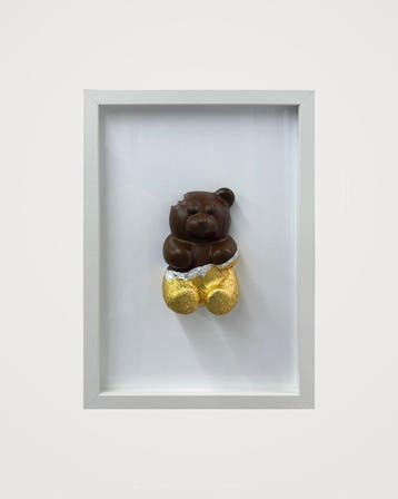 Henevor - Chocolate Teddy Bear | Handpainted Wall Sculpture