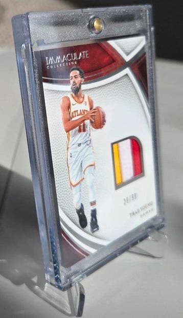 2024/25 Panini NBA Trae Young Game Worn /99 Memorabilia, Nieuw