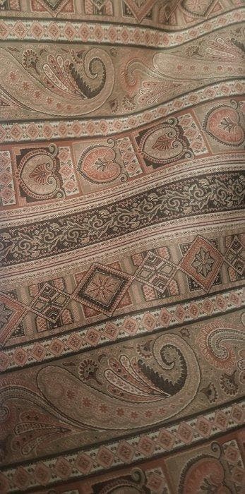 Prachtige stof gemaakt in Italië - Textiel - 460 cm - 150 cm