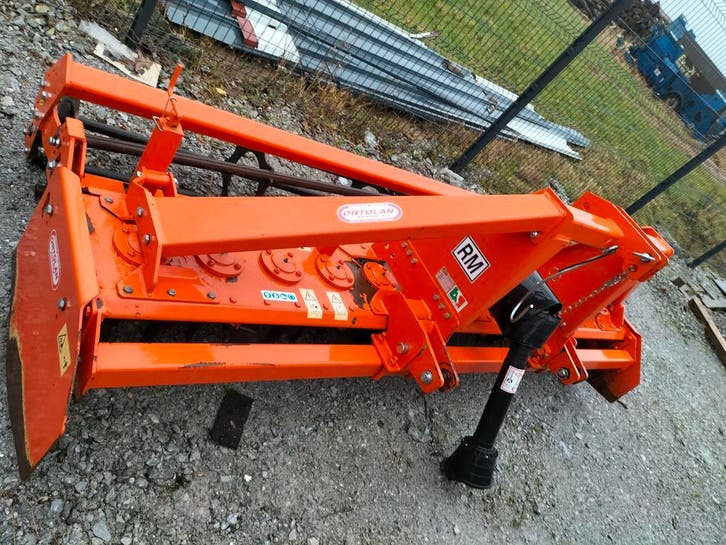 Herse rotative pour tracteurs de 90 à 120 CV - RM 300, Zakelijke goederen, Landbouw | Werktuigen