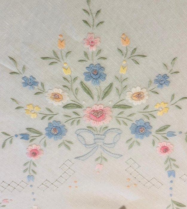Nappe (13) - 280 cm - 160 cm - Broderie à la main vintage, Antiek en Kunst, Antiek | Tapijten, Tafelkleden en Textiel