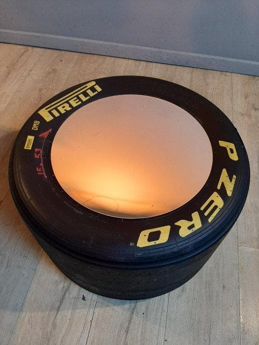Pneu (1) - Pirelli - Racing Band / Slick - Formule 2 -, Verzamelen, Automerken, Motoren en Formule 1